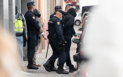 Moment d'una de les detencions en l'operatiu del 2 de novembre/ Roger Benet